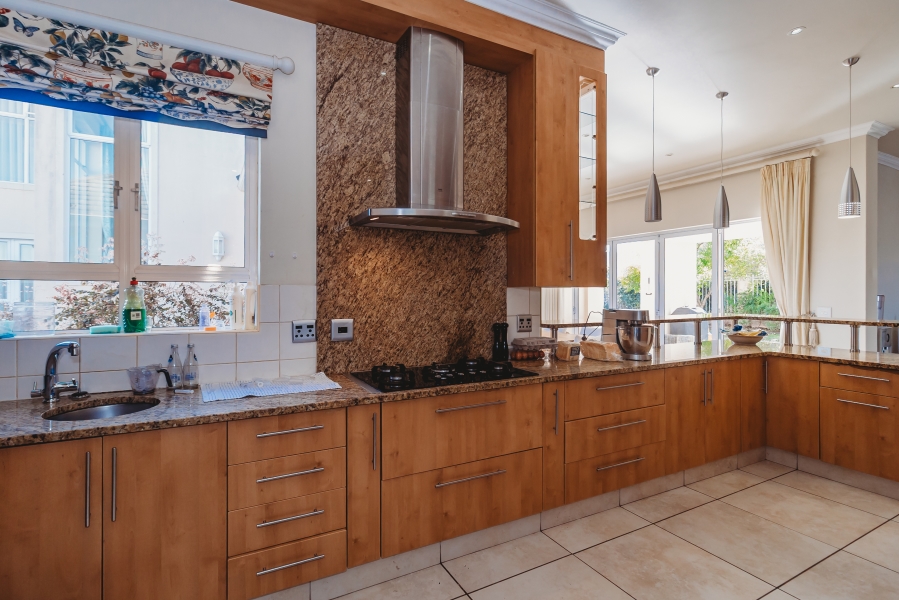 4 Bedroom Property for Sale in King George Park Western Cape